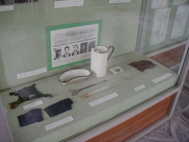 Said to be artifacts from Che's autopsy.